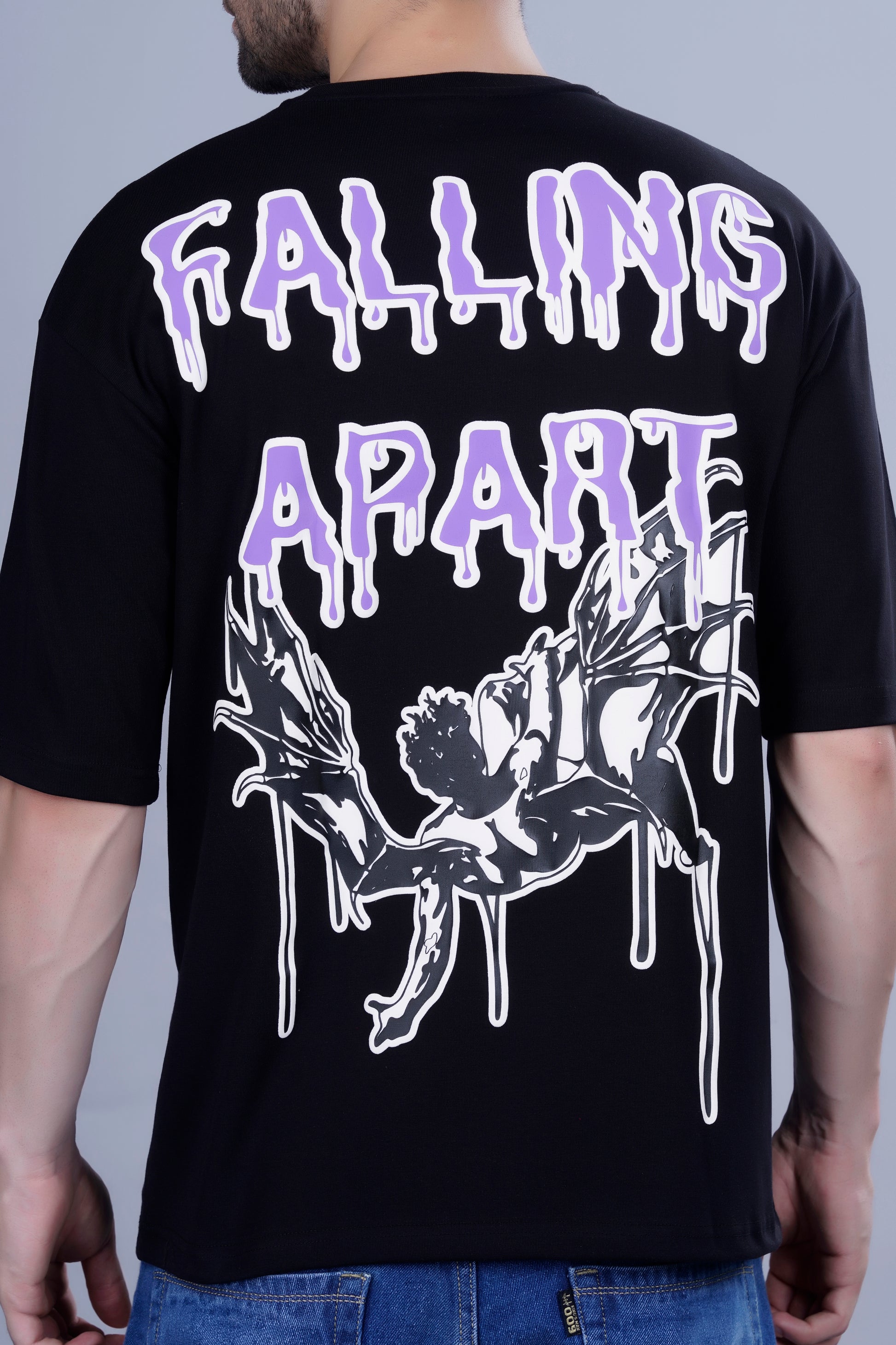 FALLING APART OVERSIZED TSHIRT - Fever Hunt