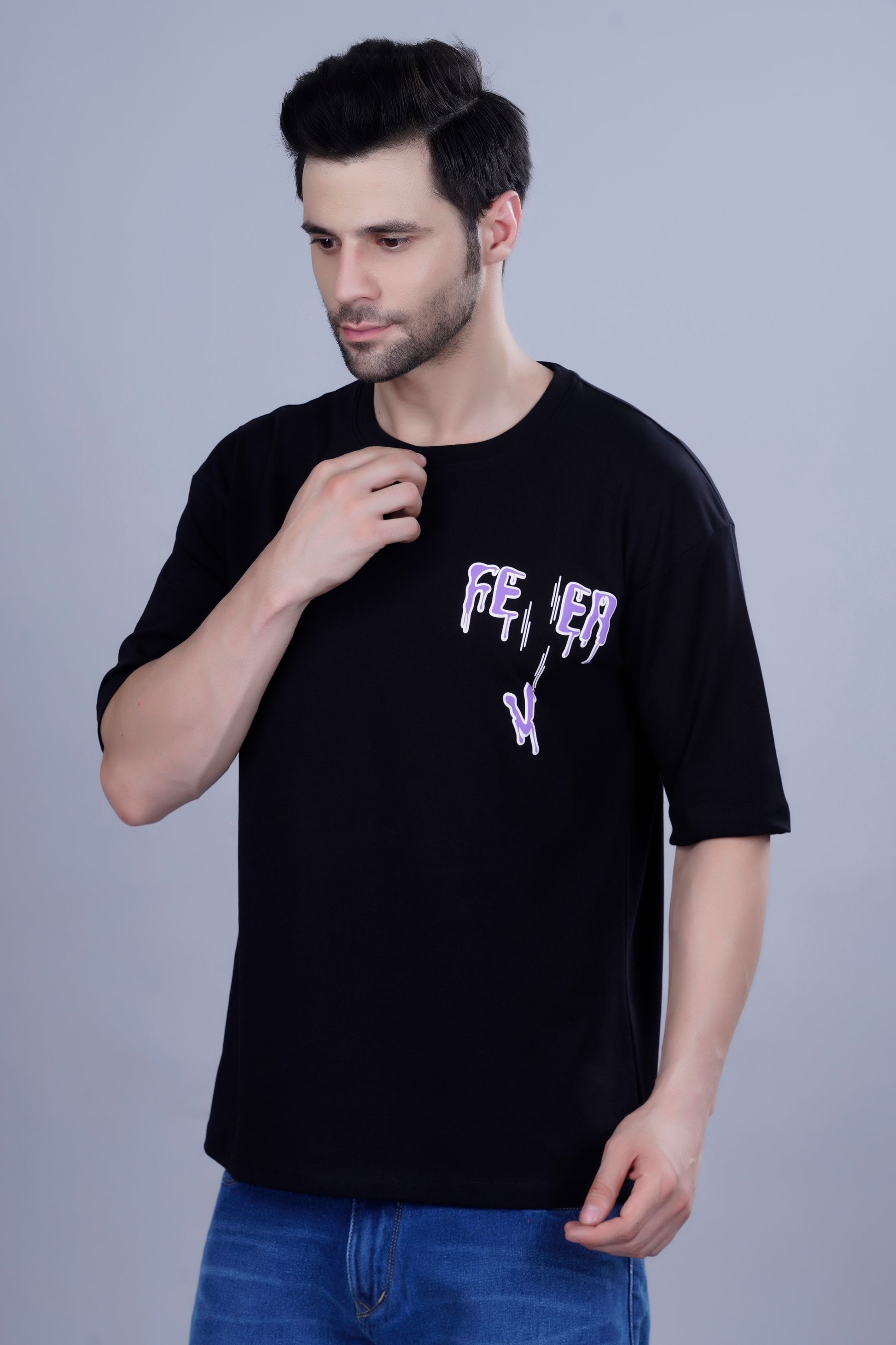 FALLING APART OVERSIZED TSHIRT - Fever Hunt