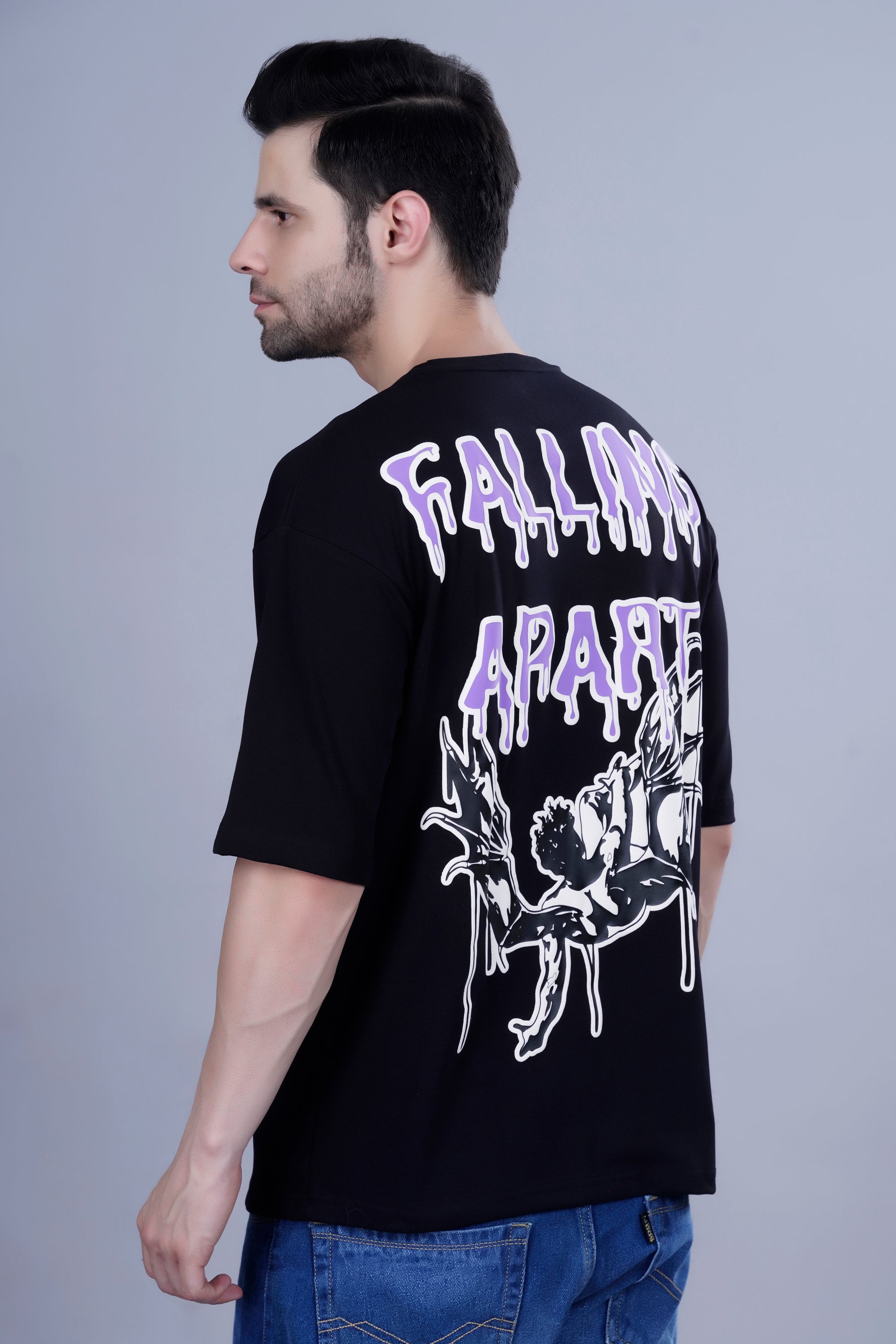 FALLING APART OVERSIZED TSHIRT - Fever Hunt